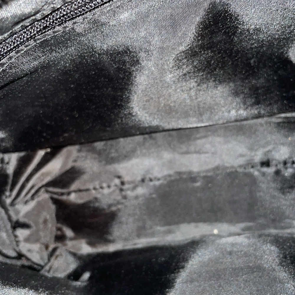 Black purse​​ - Picture 3 of 5